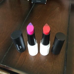 2 younique duet lipsticks